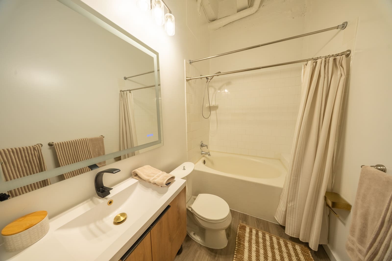Bathroom vanity and shower/tub
